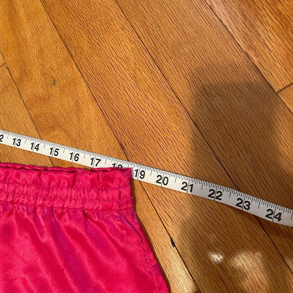 Victoria’s Secret Gold Label Satin-like Pink Sleep Shorts - Picture 14 of 16